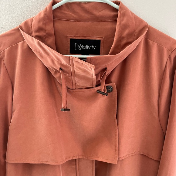 WOMEN’S LIGHTWEIGHT JACKET - Picture 7 of 9